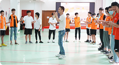 宏鹏领袖特训营